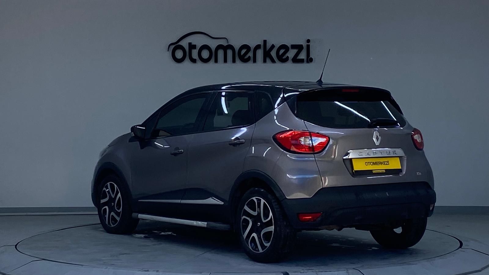 RENAULT CAPTUR 2